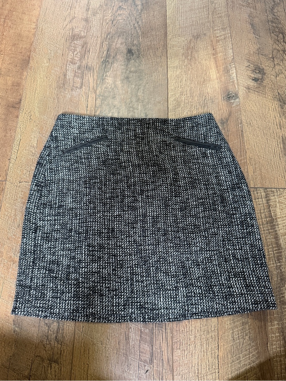 Banana Republic Black & Gray Bouclé Mini Skirt